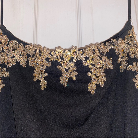 Gorgeous 2 piece prom dress - Picture 11 of 11